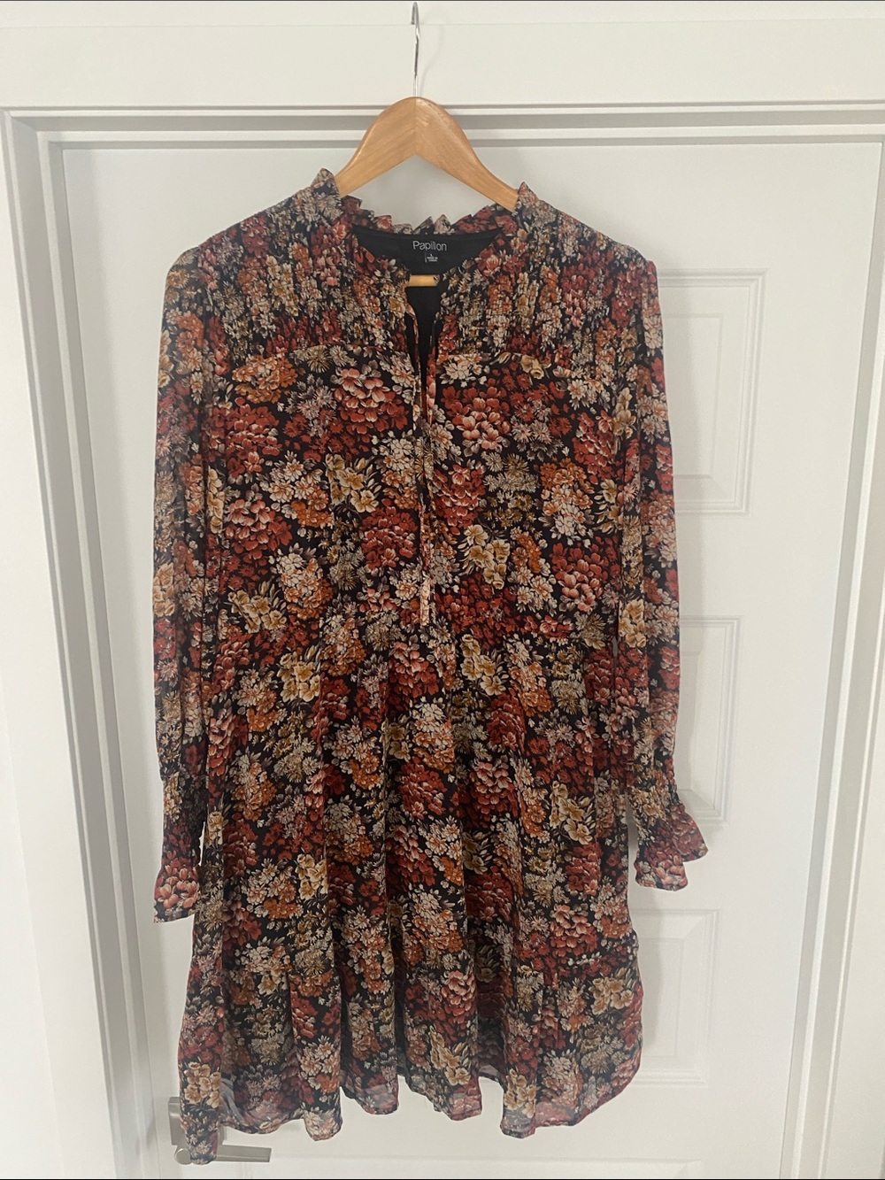 Papillon Blanc Rust Floral Tiered Long-Sleeve Dress